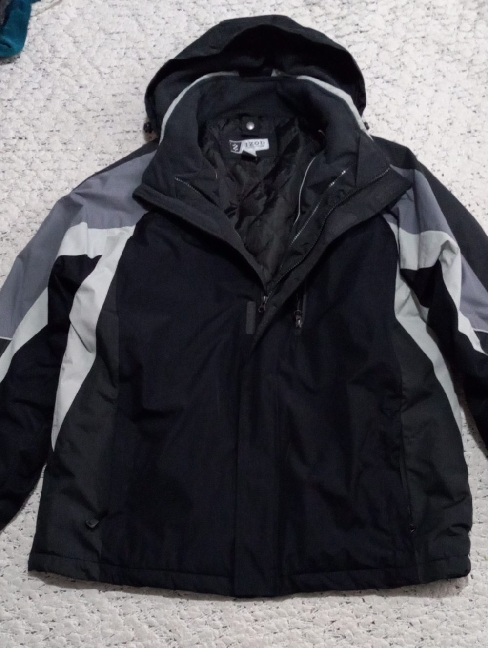 Izod Insulated Black and Gray Ski Jacket with Hood Size XL